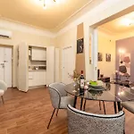 Maison Louise Firenze